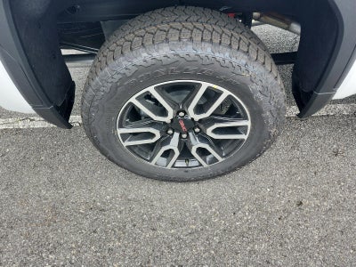2026 GMC Sierra 1500 Crew Cab Short Box 4-Wheel Drive AT4