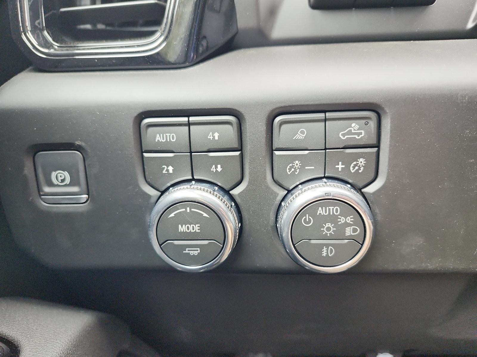 2026 GMC Sierra 1500 Crew Cab Short Box 4-Wheel Drive AT4