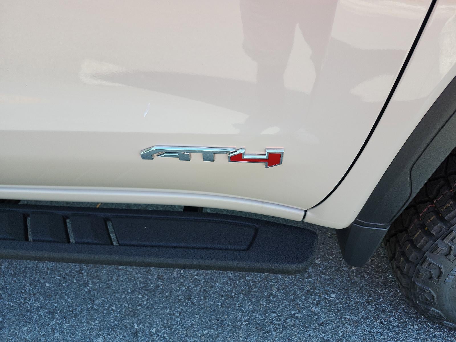 2026 GMC Sierra 1500 Crew Cab Short Box 4-Wheel Drive AT4