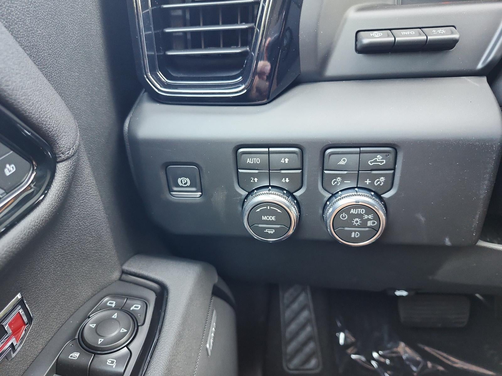 2026 GMC Sierra 1500 Crew Cab Short Box 4-Wheel Drive AT4