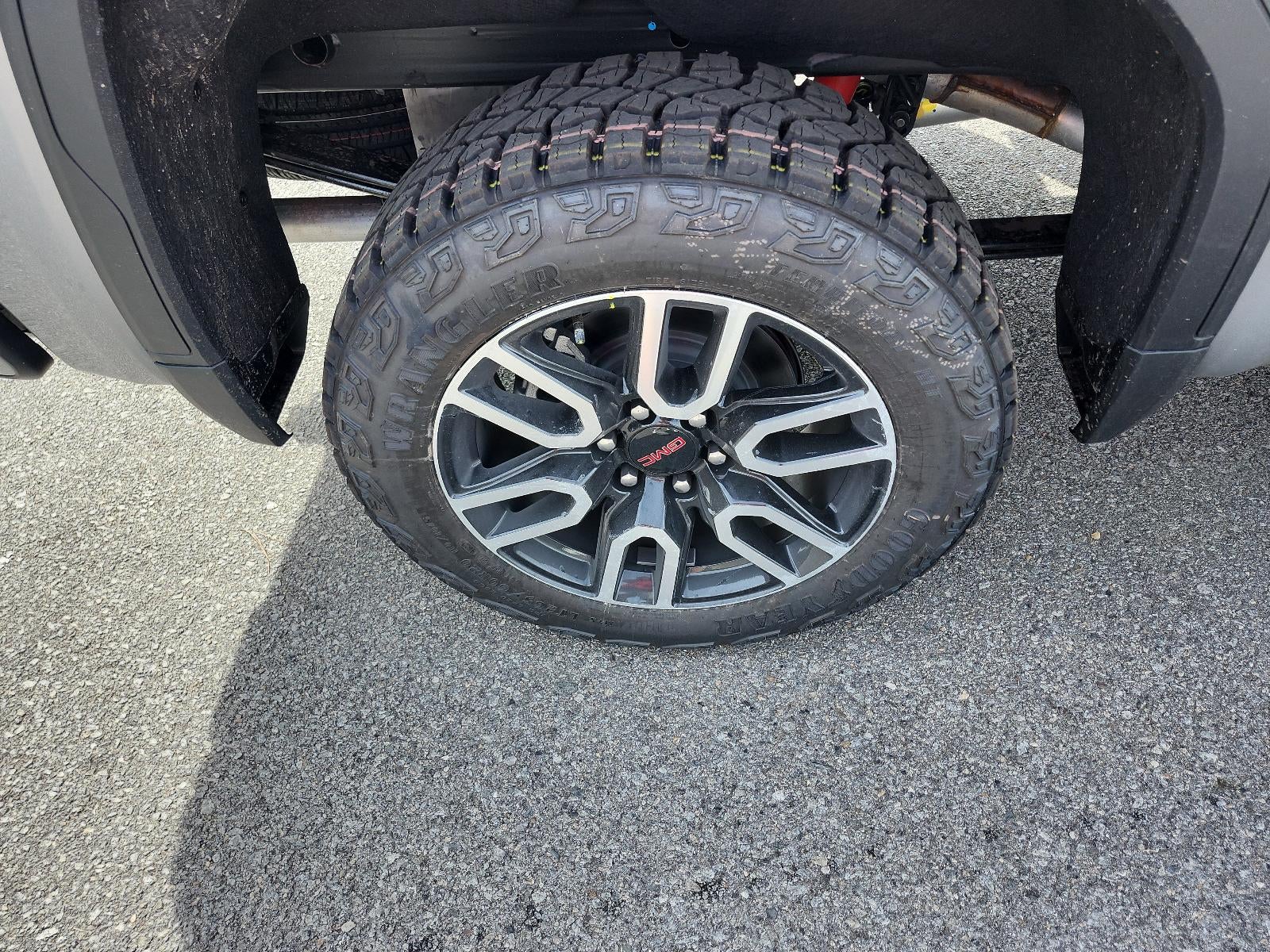 2026 GMC Sierra 1500 Crew Cab Short Box 4-Wheel Drive AT4