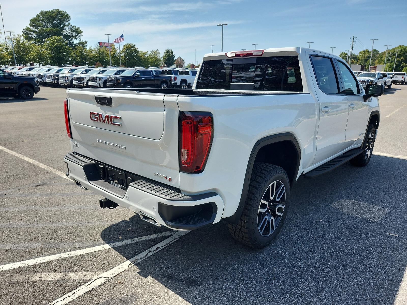 2026 GMC Sierra 1500 Crew Cab Short Box 4-Wheel Drive AT4