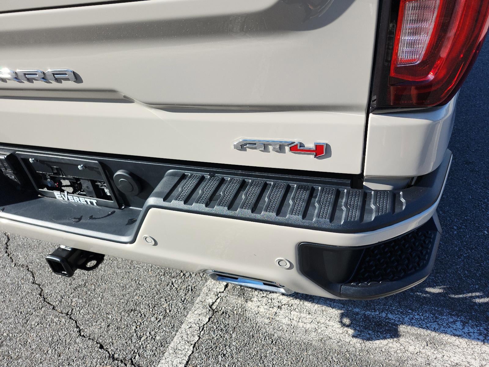 2026 GMC Sierra 1500 Crew Cab Short Box 4-Wheel Drive AT4