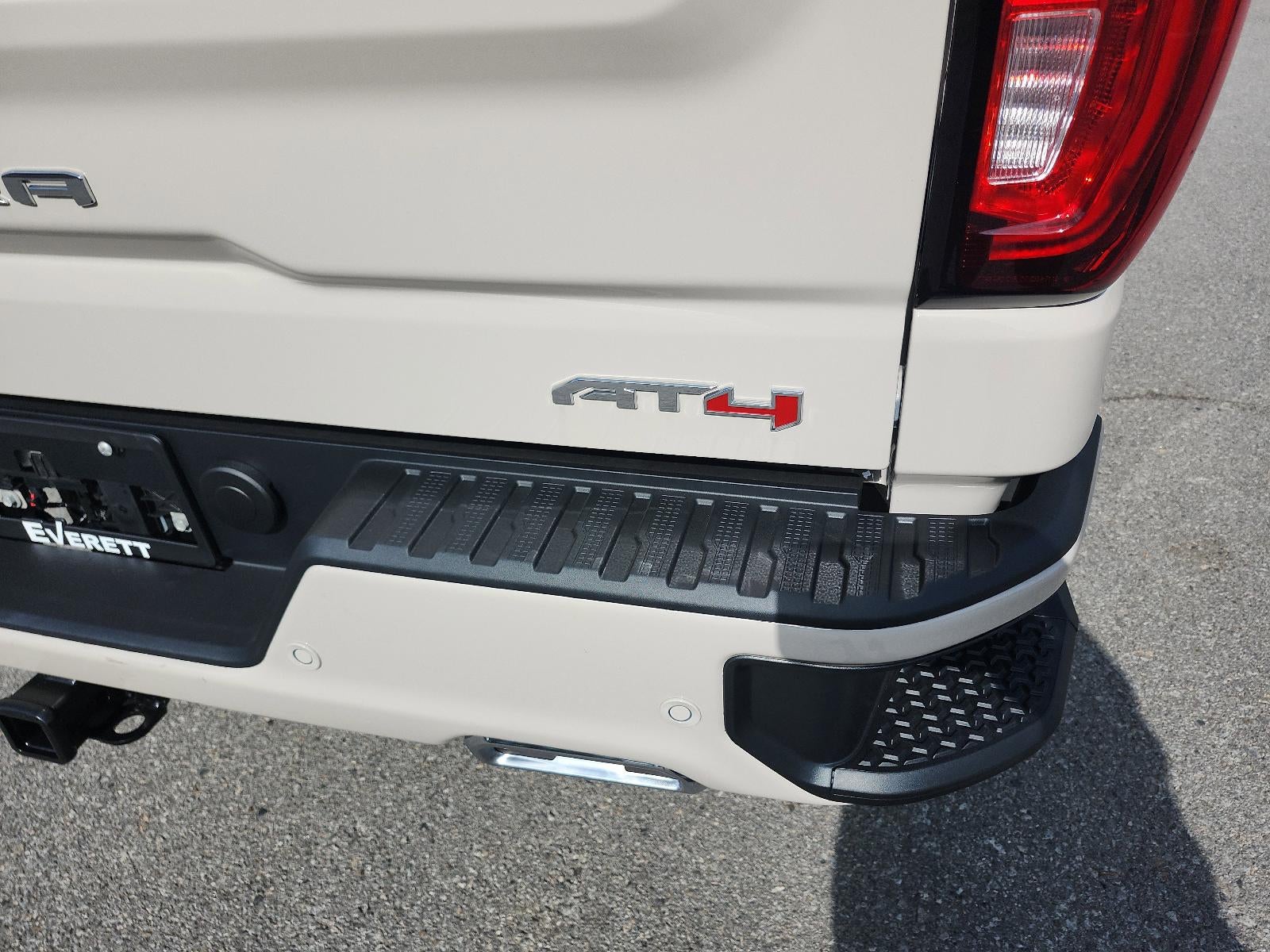 2026 GMC Sierra 1500 Crew Cab Short Box 4-Wheel Drive AT4