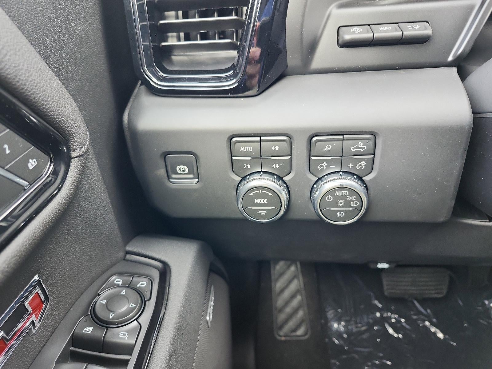 2026 GMC Sierra 1500 Crew Cab Short Box 4-Wheel Drive AT4