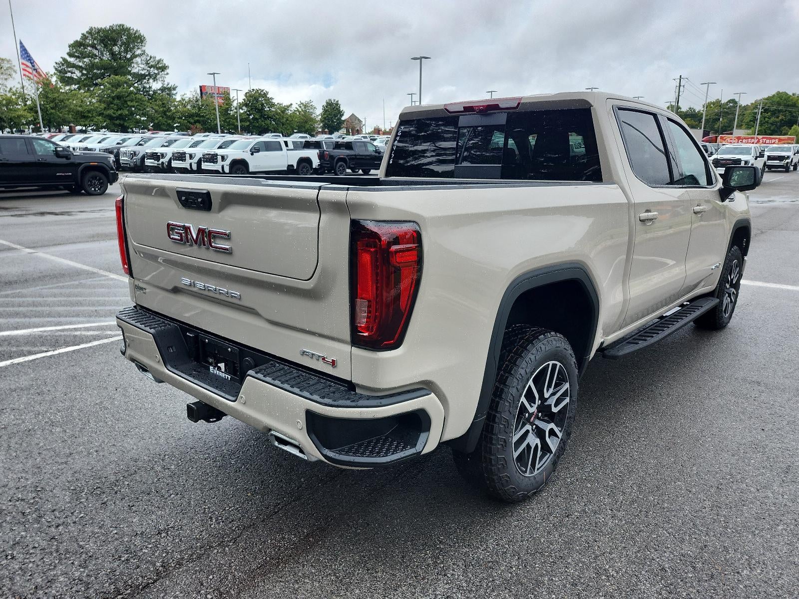 2026 GMC Sierra 1500 Crew Cab Short Box 4-Wheel Drive AT4