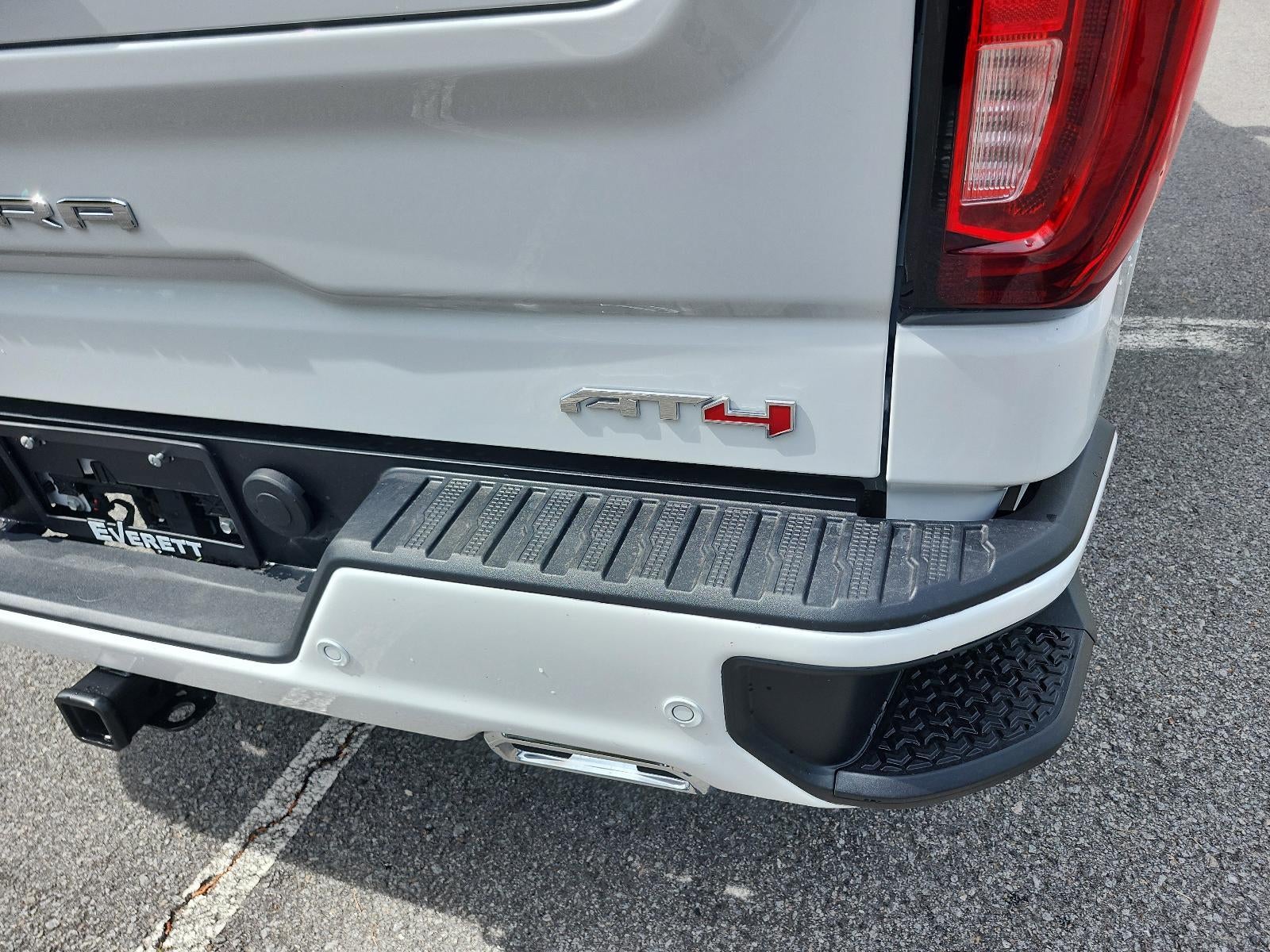 2026 GMC Sierra 1500 Crew Cab Short Box 4-Wheel Drive AT4