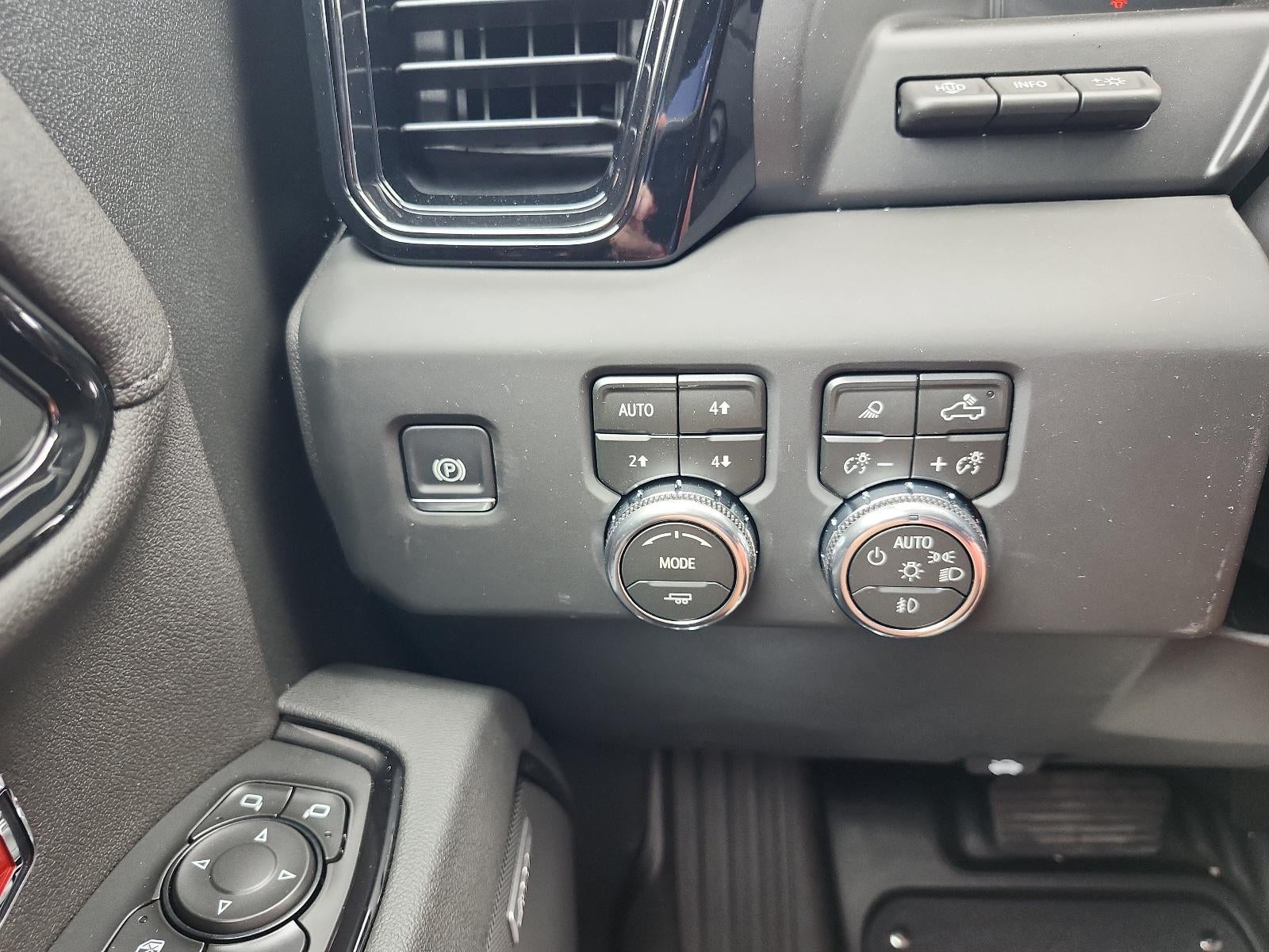 2026 GMC Sierra 1500 Crew Cab Short Box 4-Wheel Drive AT4