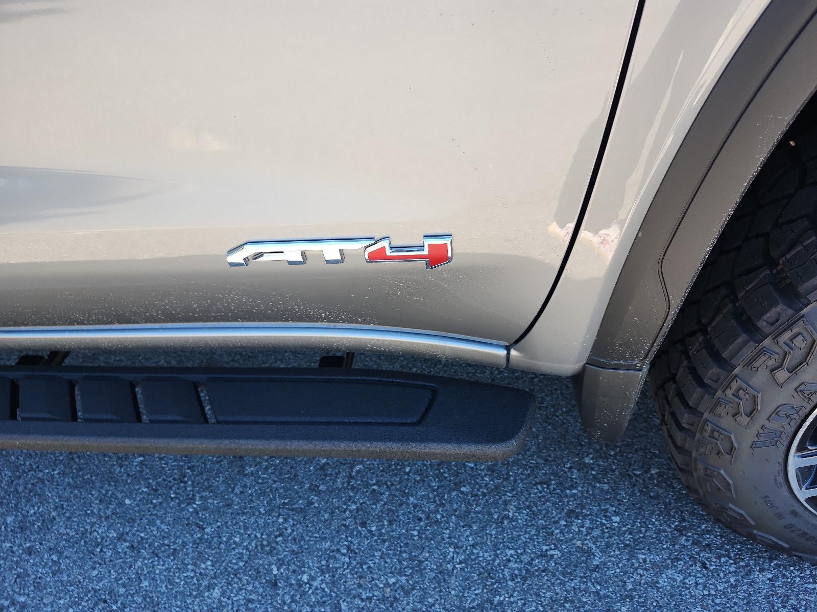 2026 GMC Sierra 1500 AT4 - Photo 10