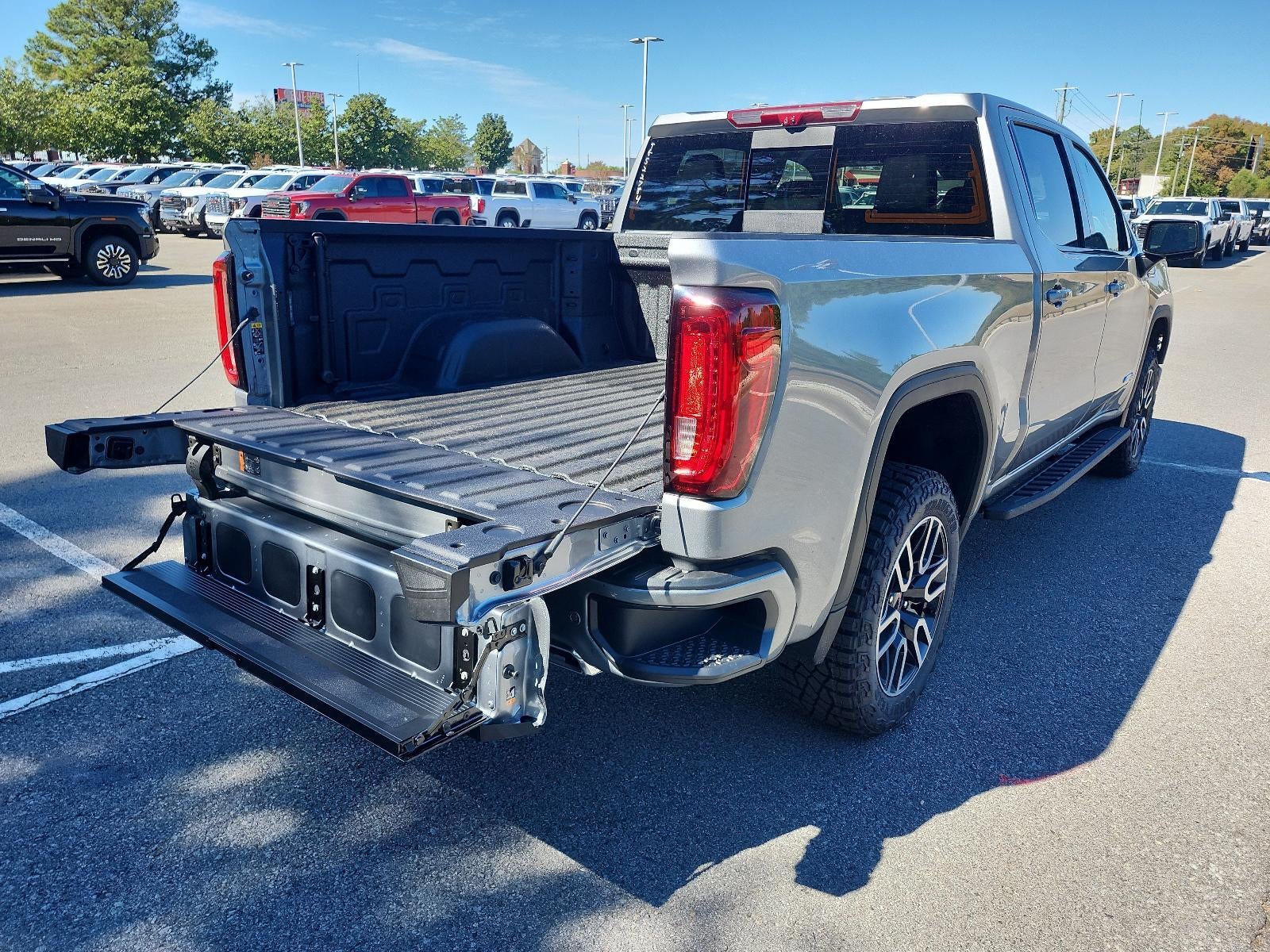 2026 GMC Sierra 1500 AT4 - Photo 8