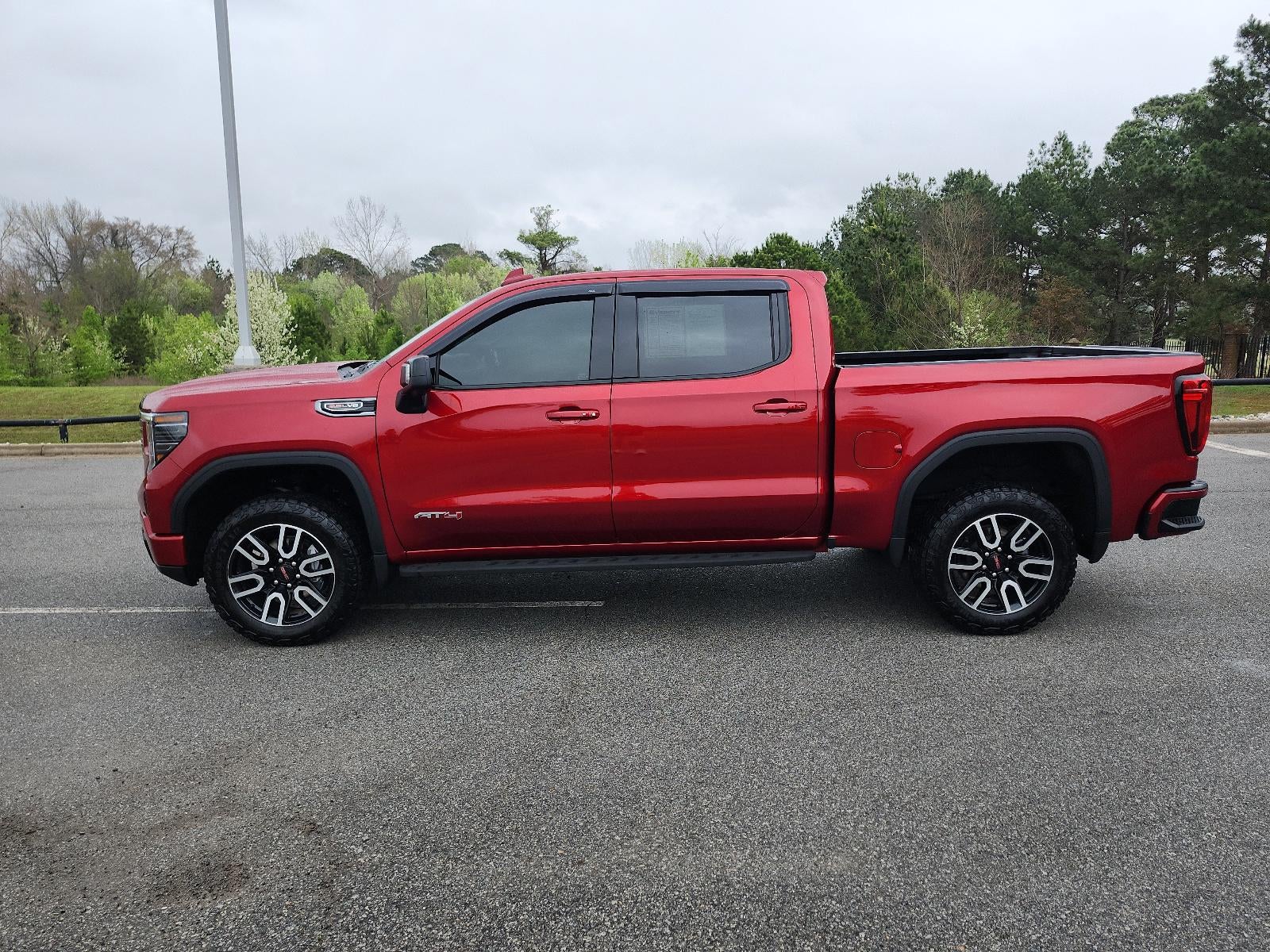 2025 GMC Sierra 1500 AT4