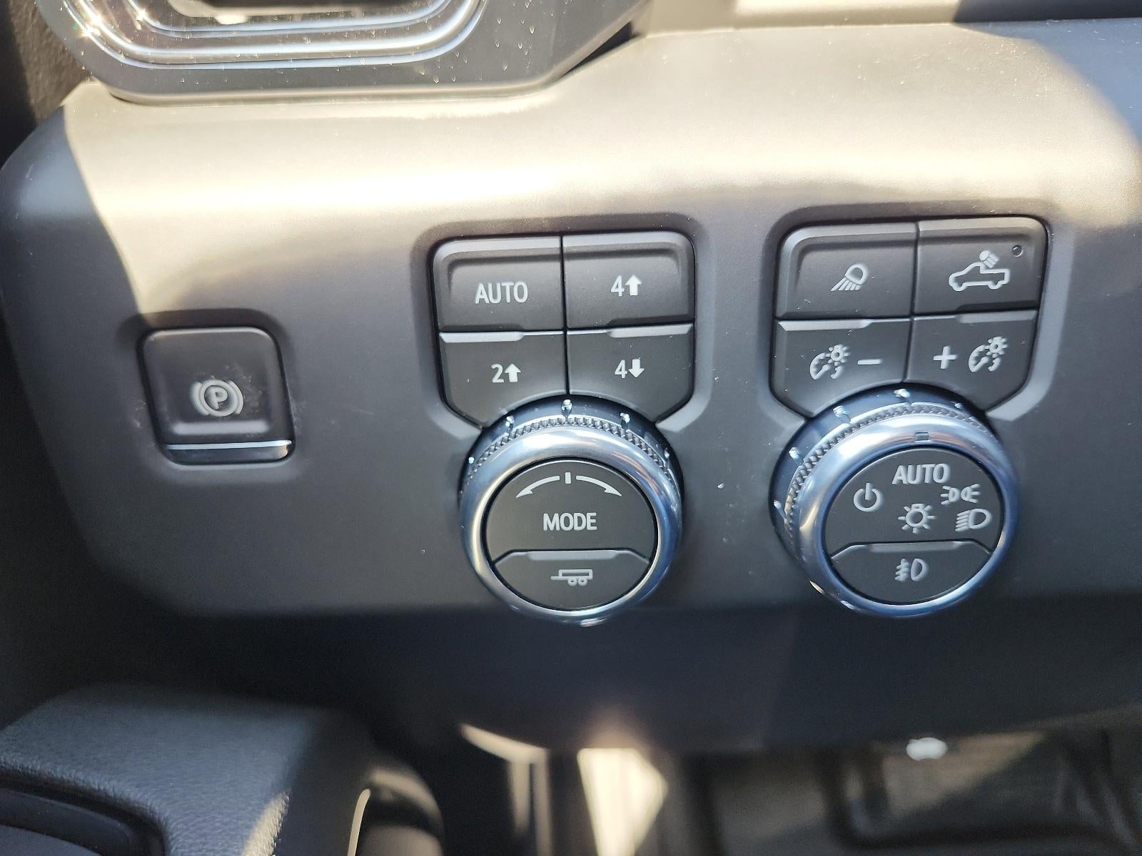 2026 GMC Sierra 1500 Crew Cab Short Box 4-Wheel Drive AT4