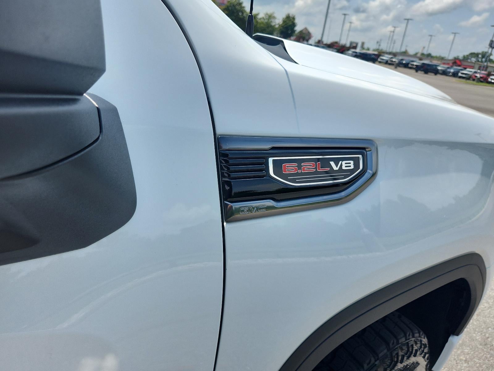 2025 GMC Sierra 1500 AT4
