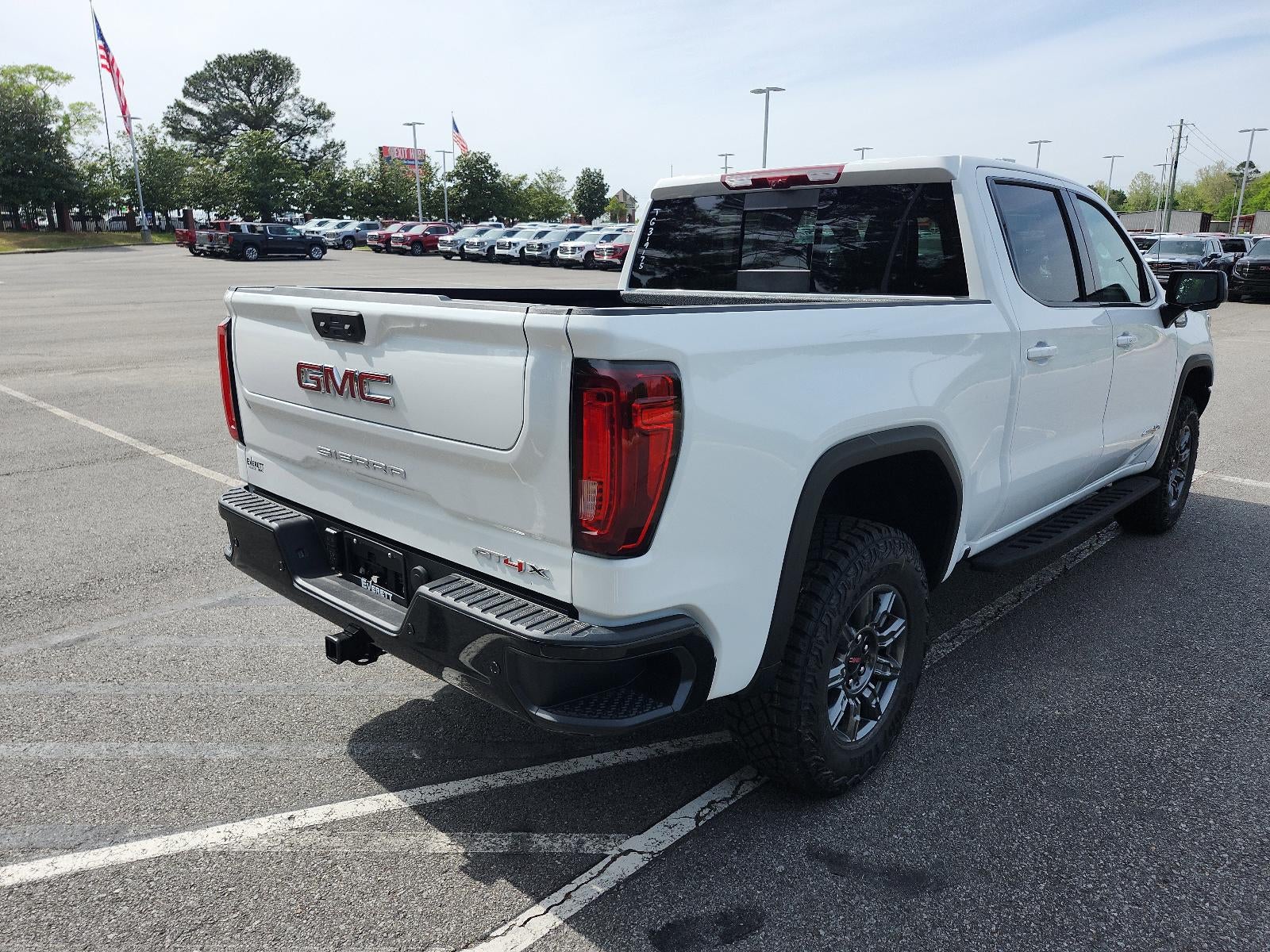2026 GMC Sierra 1500 Crew Cab Short Box 4-Wheel Drive AT4X