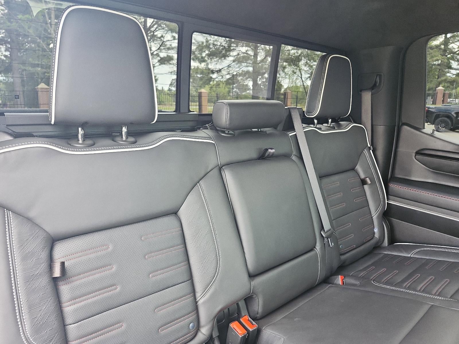 2025 GMC Sierra 1500 AT4X