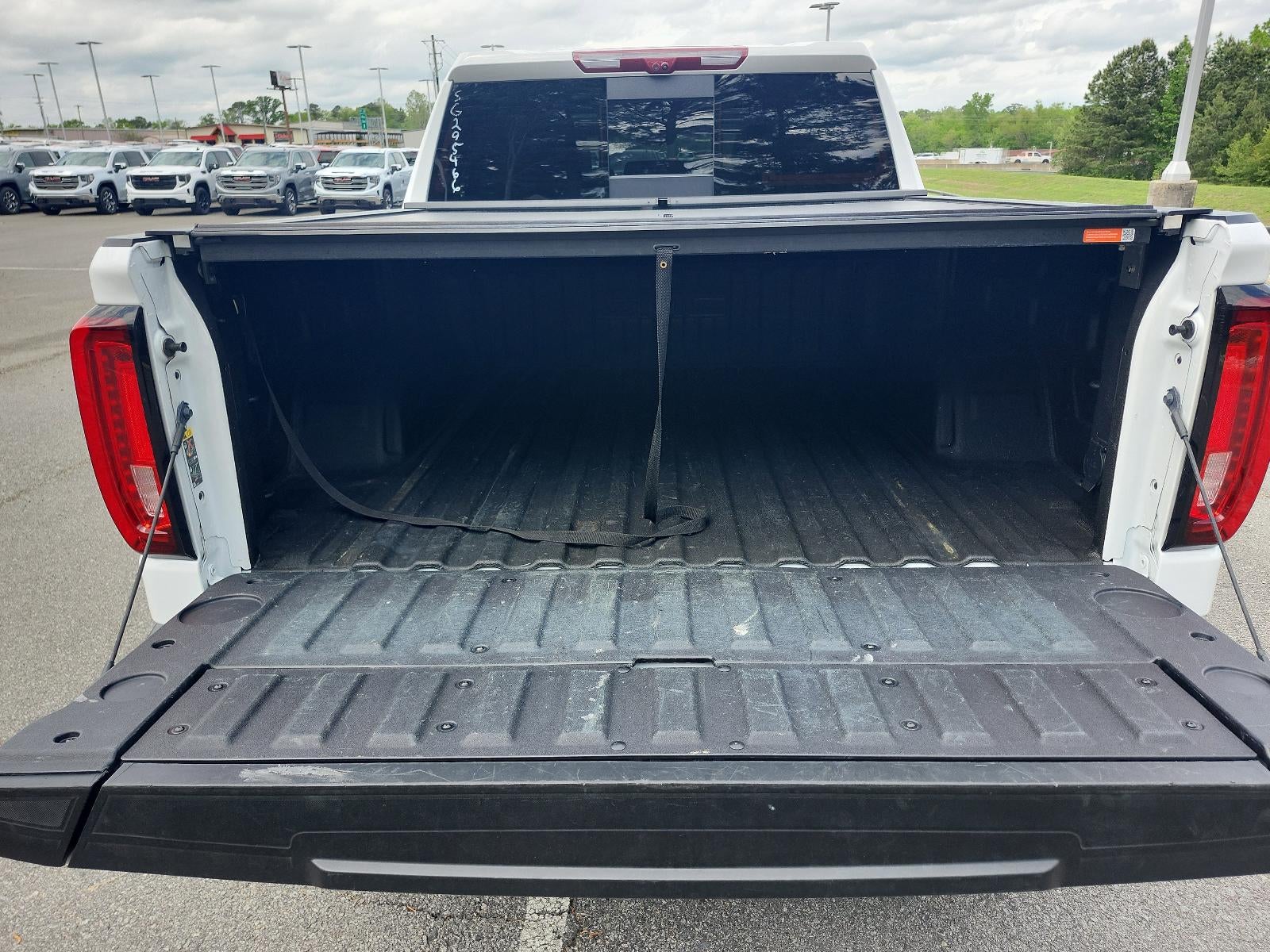 2025 GMC Sierra 1500 AT4X