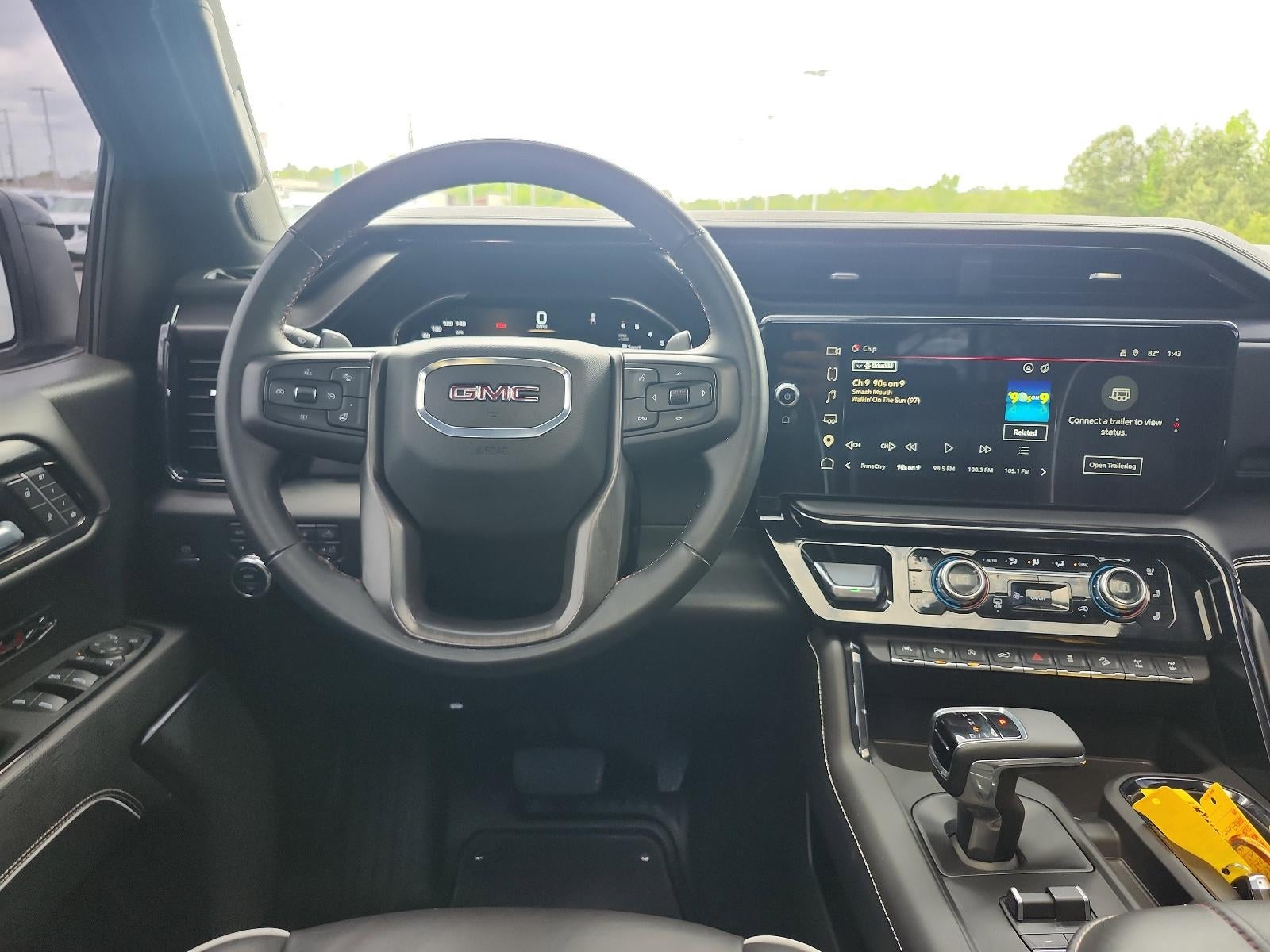 2025 GMC Sierra 1500 AT4X