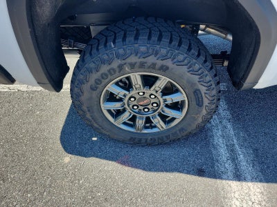 2026 GMC Sierra 1500 Crew Cab Short Box 4-Wheel Drive AT4X