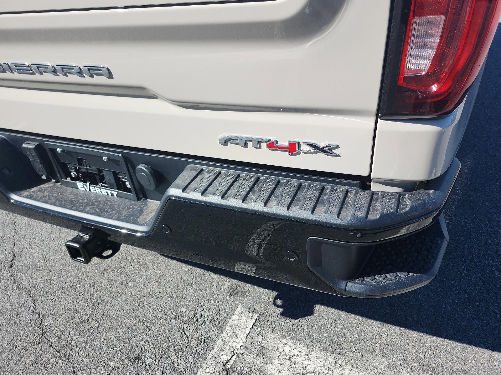 2026 GMC Sierra 1500 Crew Cab Short Box 4-Wheel Drive AT4X