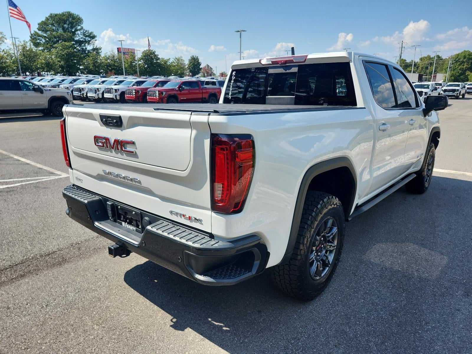 2024 GMC Sierra 1500 AT4X