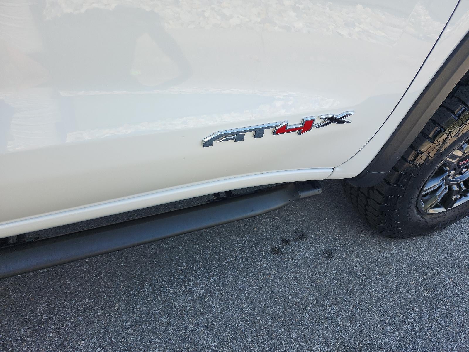 2024 GMC Sierra 1500 AT4X