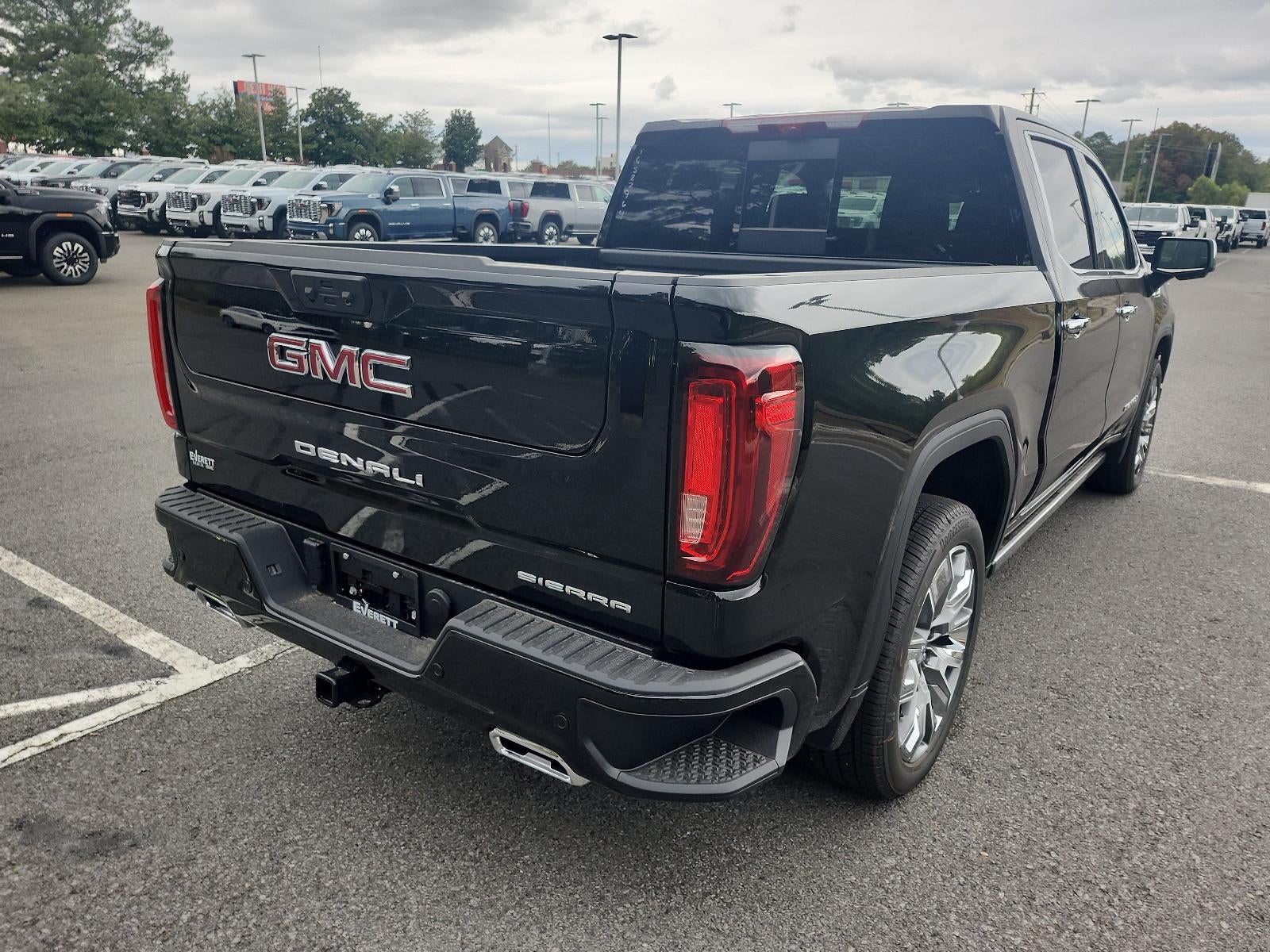 2026 GMC Sierra 1500 Crew Cab Short Box 4-Wheel Drive Denali