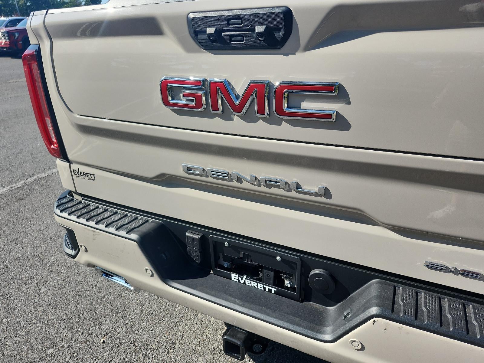 2026 GMC Sierra 1500 Crew Cab Short Box 4-Wheel Drive Denali