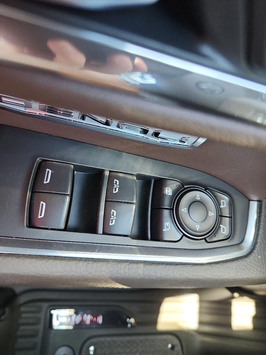 2026 GMC Sierra 1500 Crew Cab Short Box 4-Wheel Drive Denali