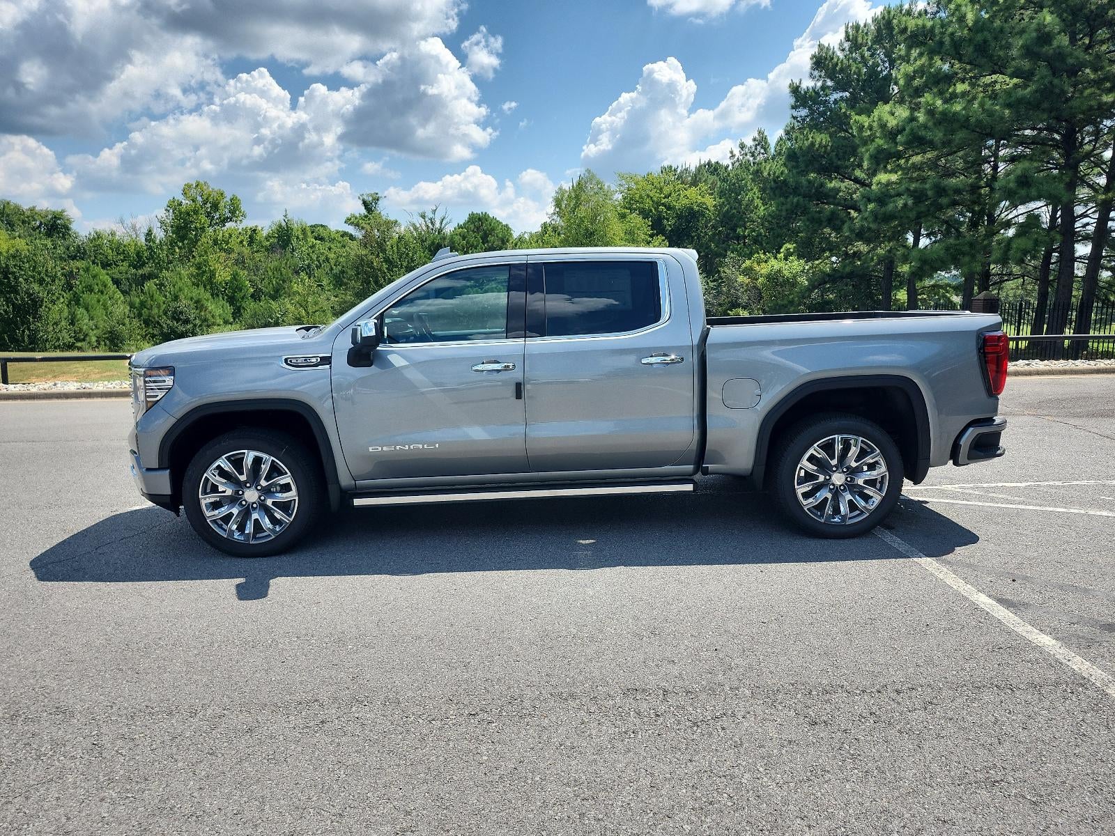 2026 GMC Sierra 1500 Crew Cab Short Box 4-Wheel Drive Denali
