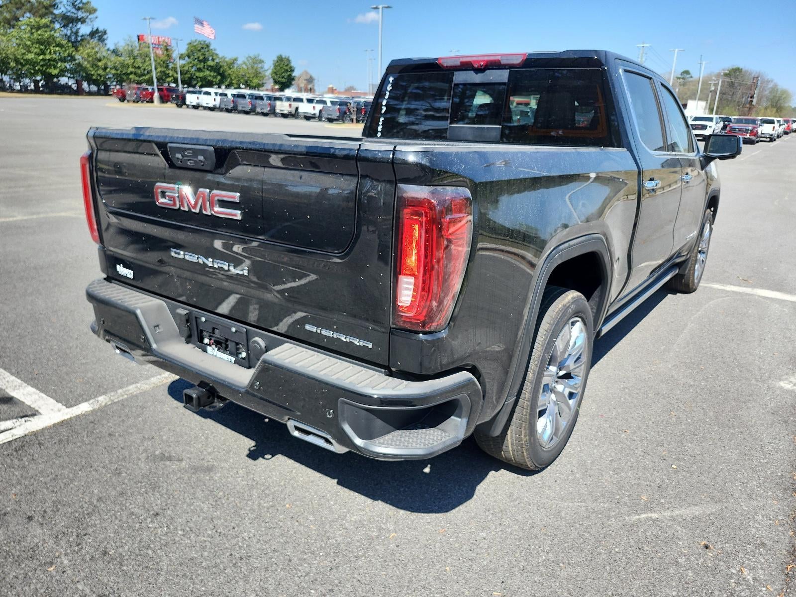 2026 GMC Sierra 1500 Crew Cab Short Box 4-Wheel Drive Denali
