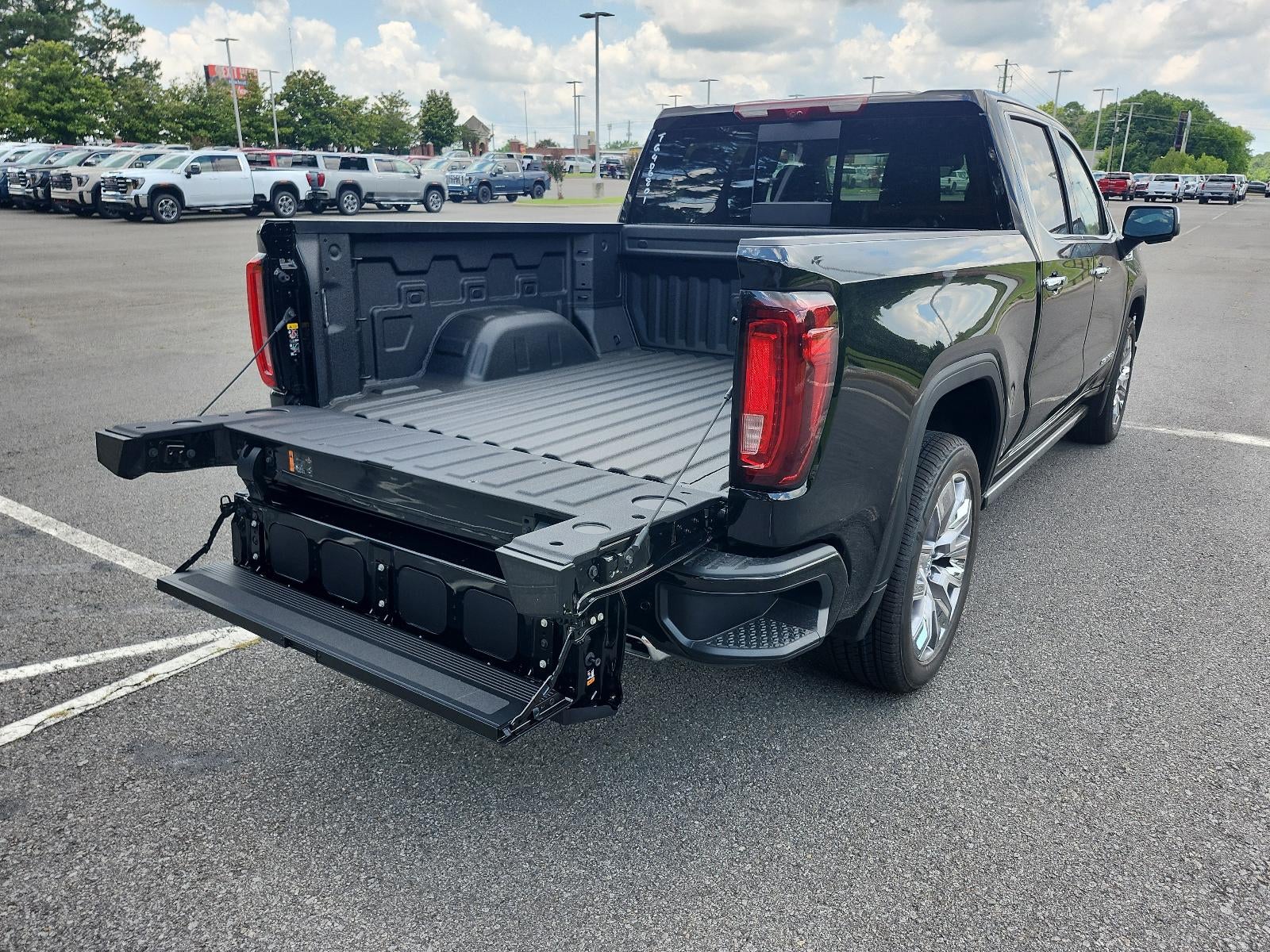 2026 GMC Sierra 1500 Crew Cab Short Box 4-Wheel Drive Denali