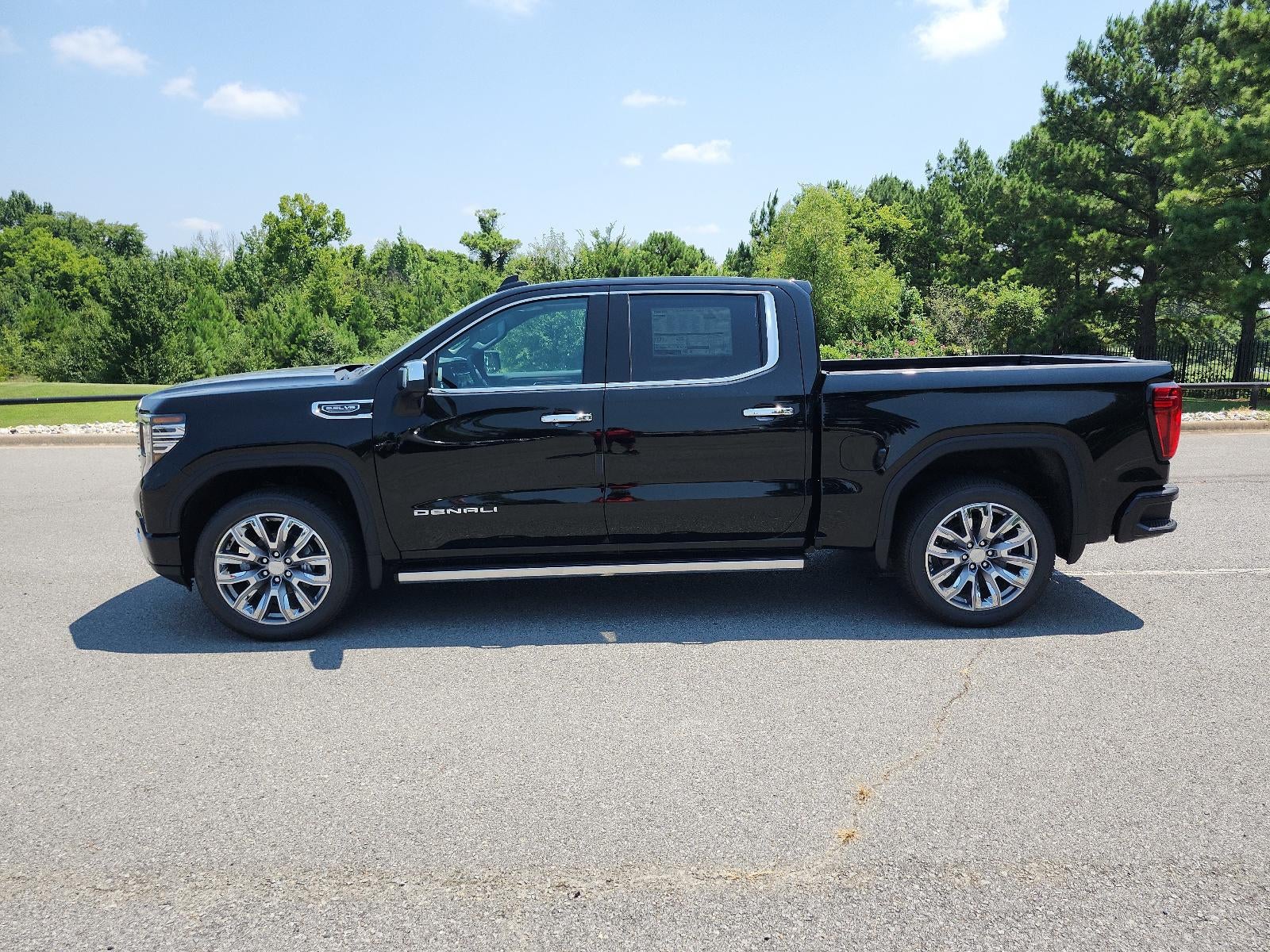 2026 GMC Sierra 1500 Crew Cab Short Box 4-Wheel Drive Denali