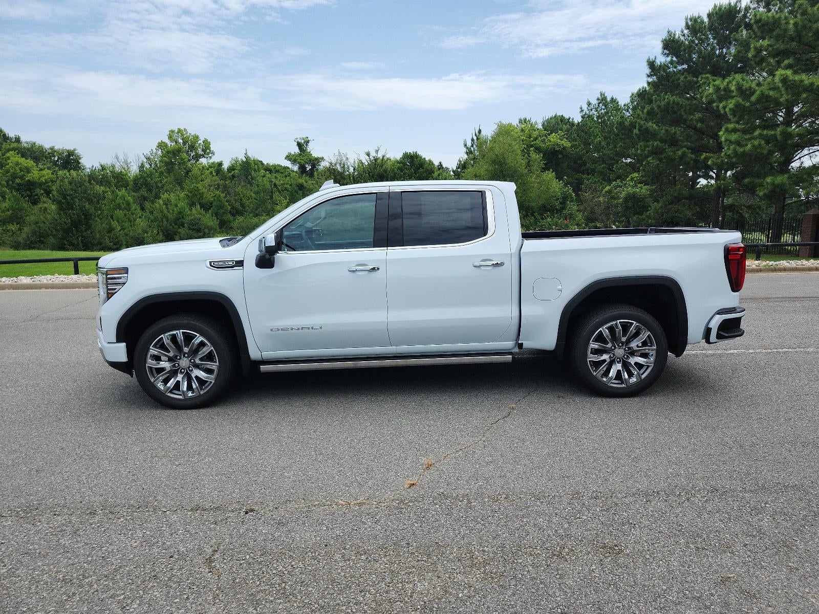 2026 GMC Sierra 1500 Crew Cab Short Box 4-Wheel Drive Denali