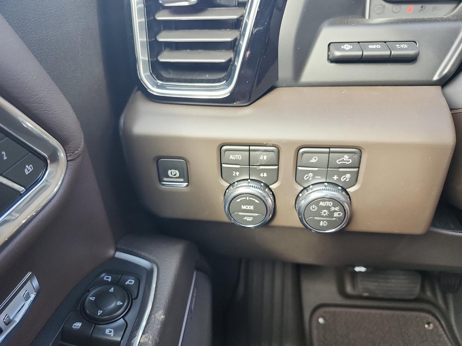 2026 GMC Sierra 1500 Crew Cab Short Box 4-Wheel Drive Denali