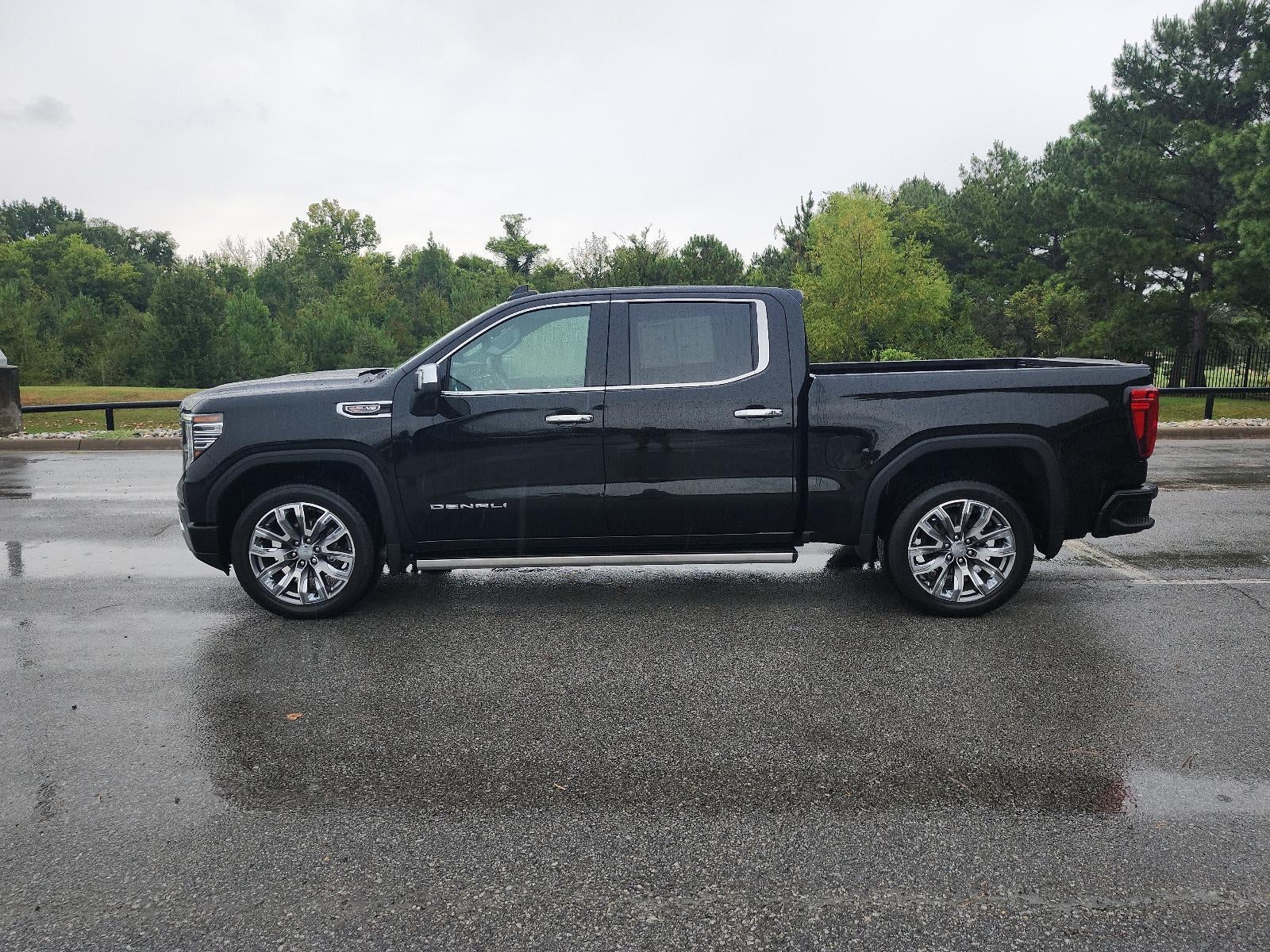 Used 2025 GMC Sierra 1500 Denali with VIN 3GTUUGEL5SG366651 for sale in Little Rock