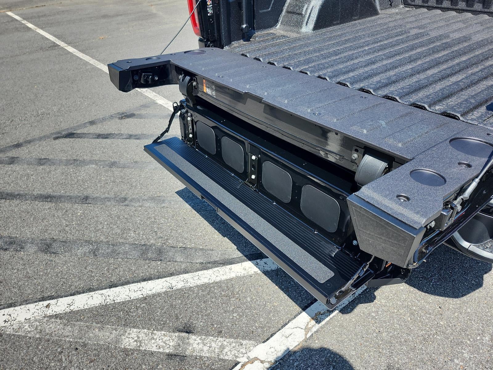 2026 GMC Sierra 1500 Denali - Photo 10