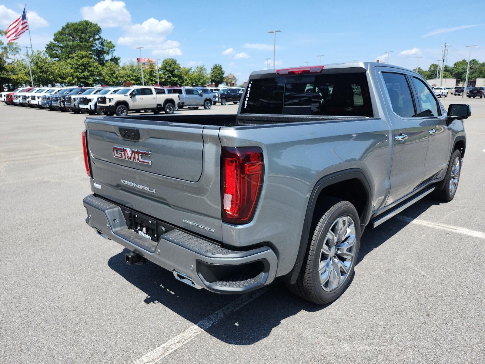 2026 GMC Sierra 1500 Crew Cab Short Box 4-Wheel Drive Denali