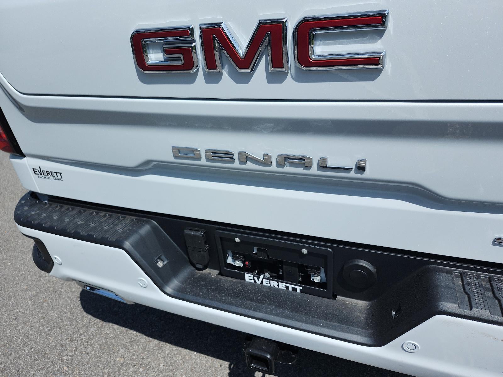 2026 GMC Sierra 1500 Denali - Photo 4