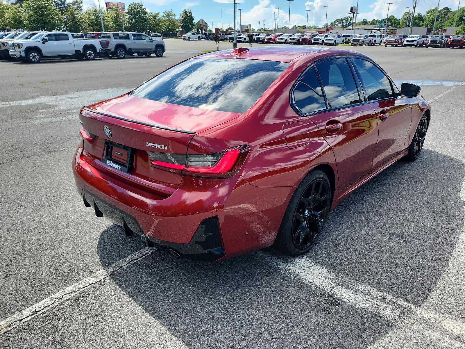 2025 BMW 330i 330i xDrive