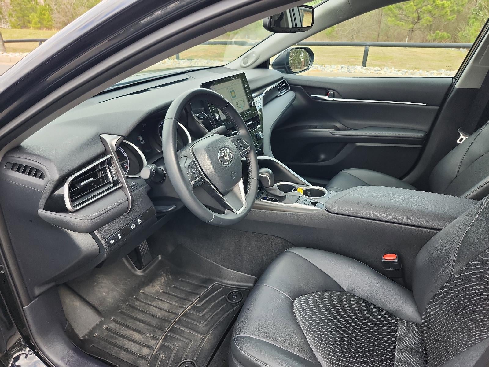 2023 Toyota Camry Hybrid XLE