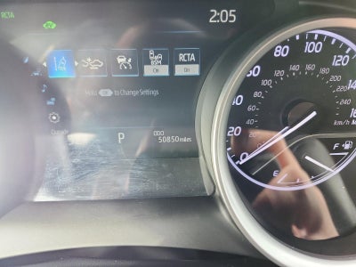 2023 Toyota Camry Hybrid XLE