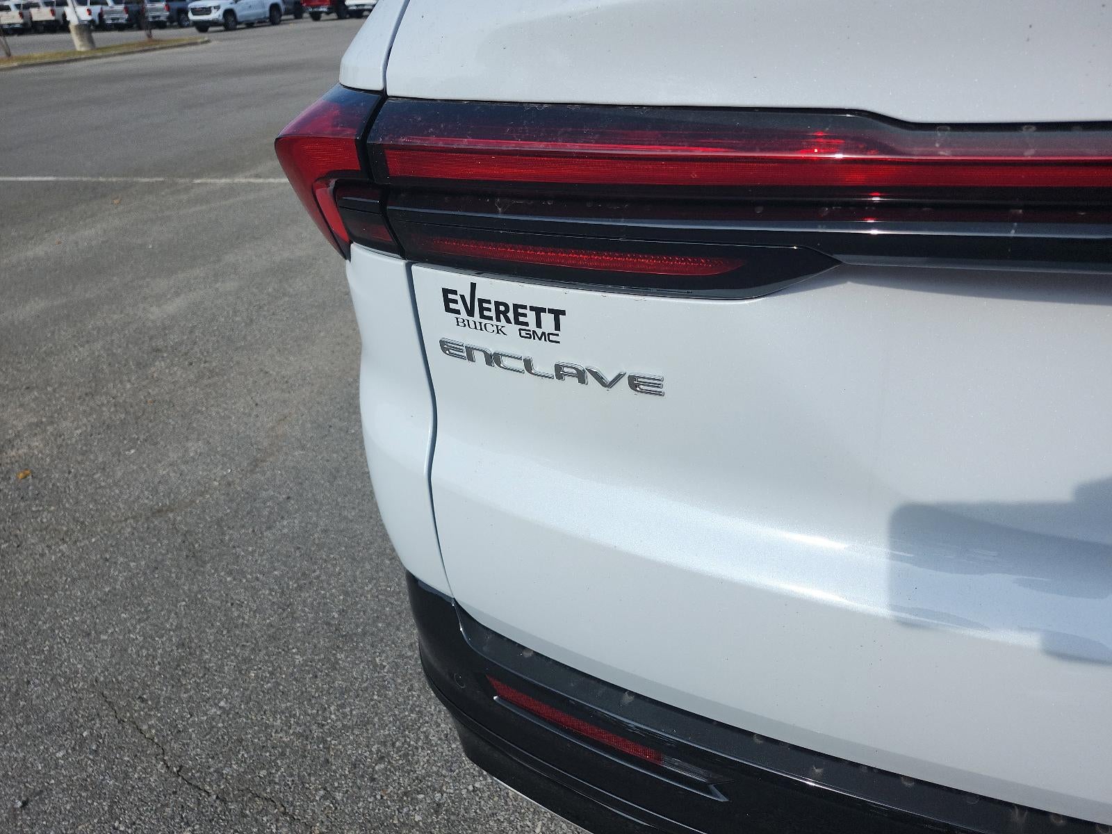 2026 Buick Enclave 4dr Sport Touring