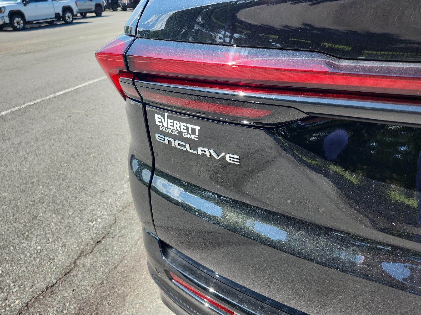 2027 Buick Enclave 4dr Sport Touring