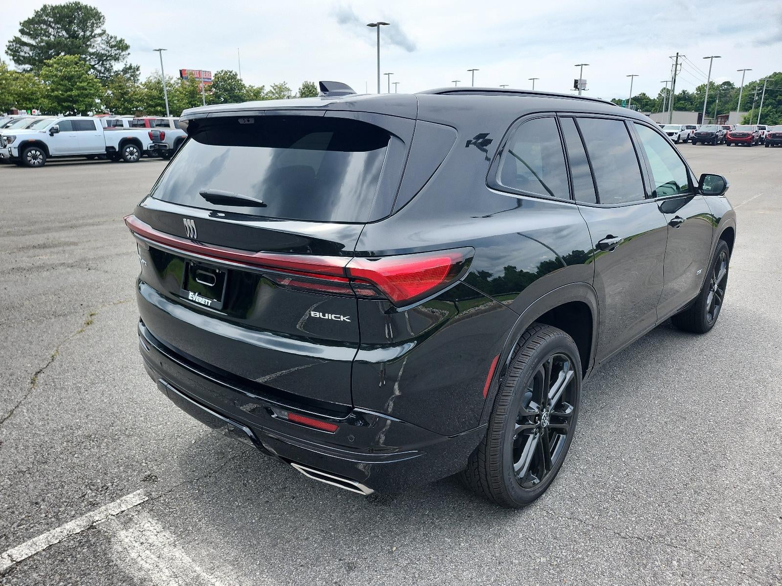 2026 Buick Enclave 4dr Sport Touring