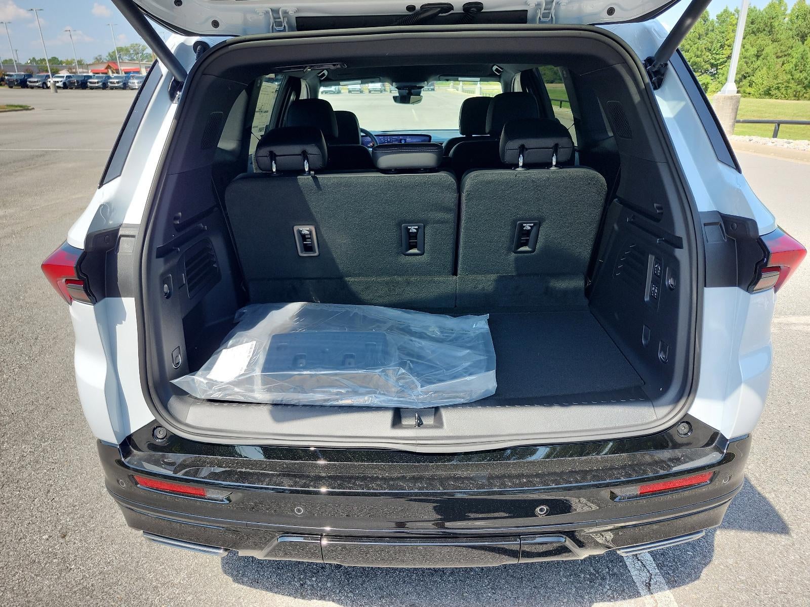 2026 Buick Enclave 4dr Sport Touring