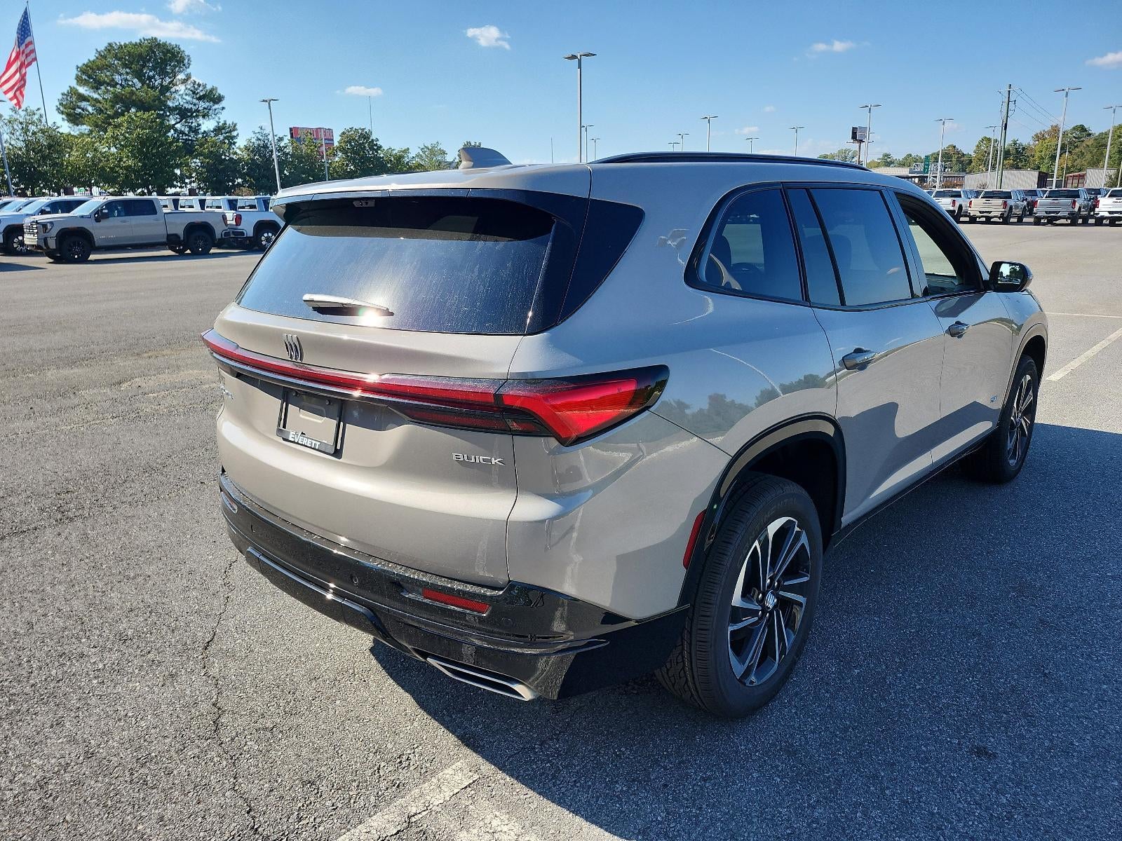 2026 Buick Enclave 4dr Sport Touring