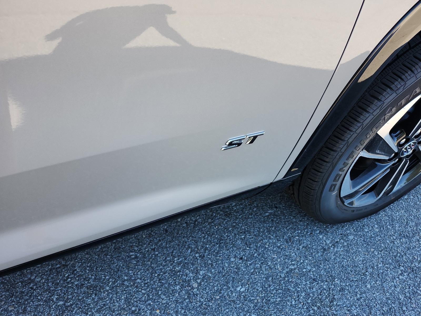 2026 Buick Enclave 4dr Sport Touring