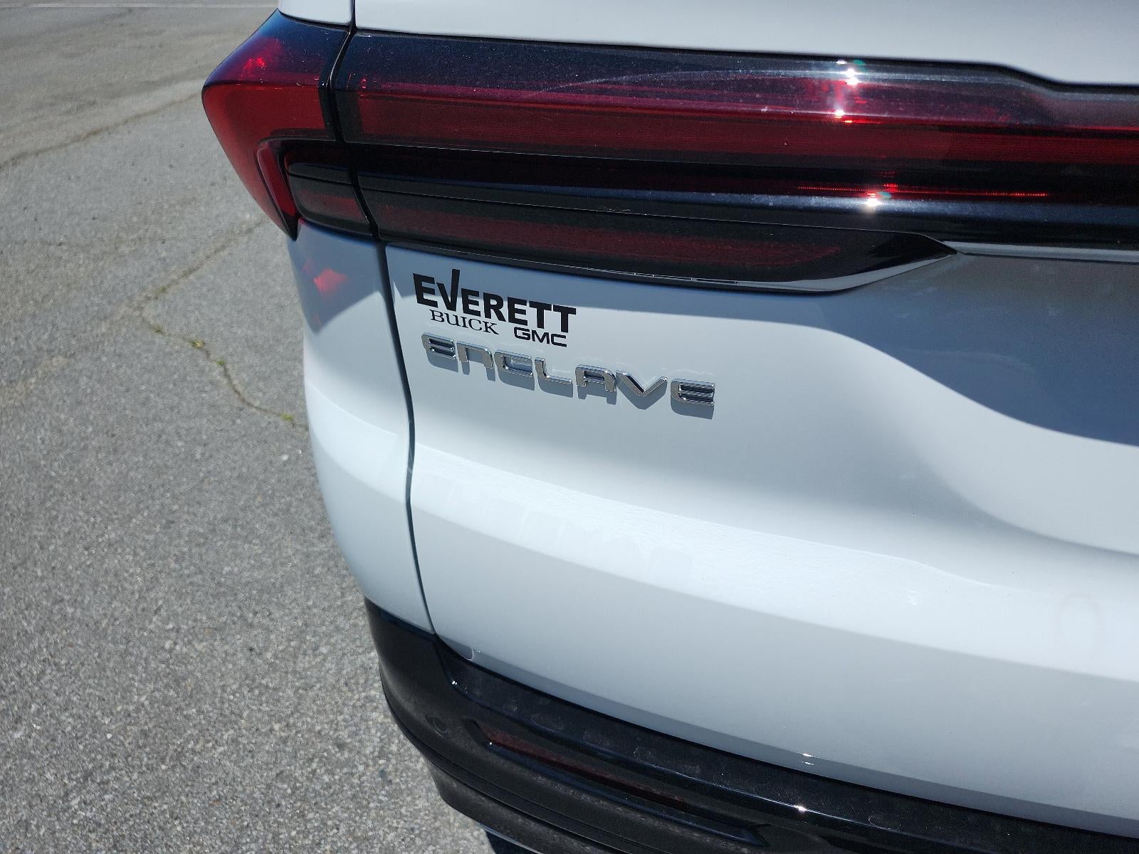 2026 Buick Enclave 4dr Sport Touring