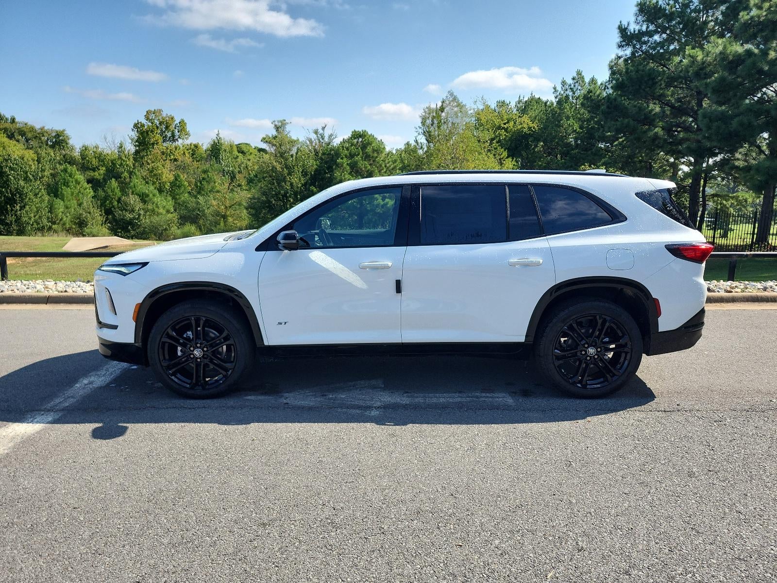 2027 Buick Enclave 4dr Sport Touring