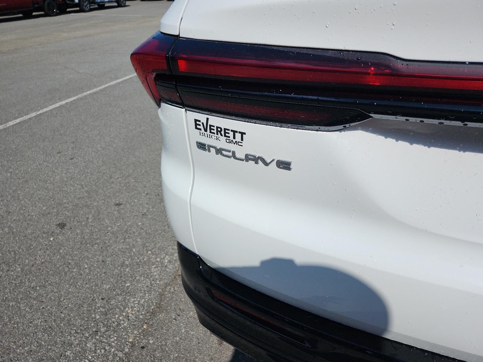 2027 Buick Enclave 4dr Sport Touring